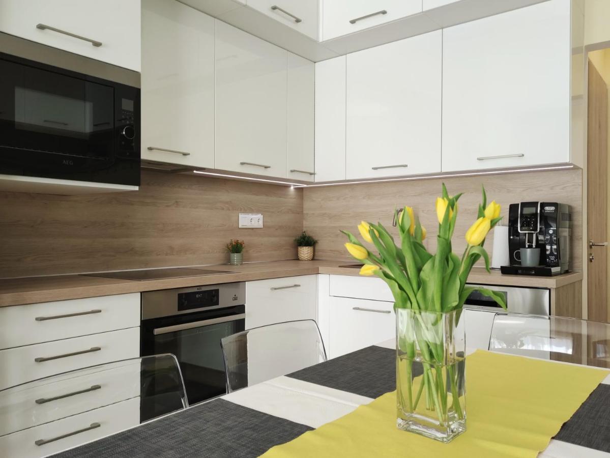 Nest2 Apartments 케츨리 외부 사진