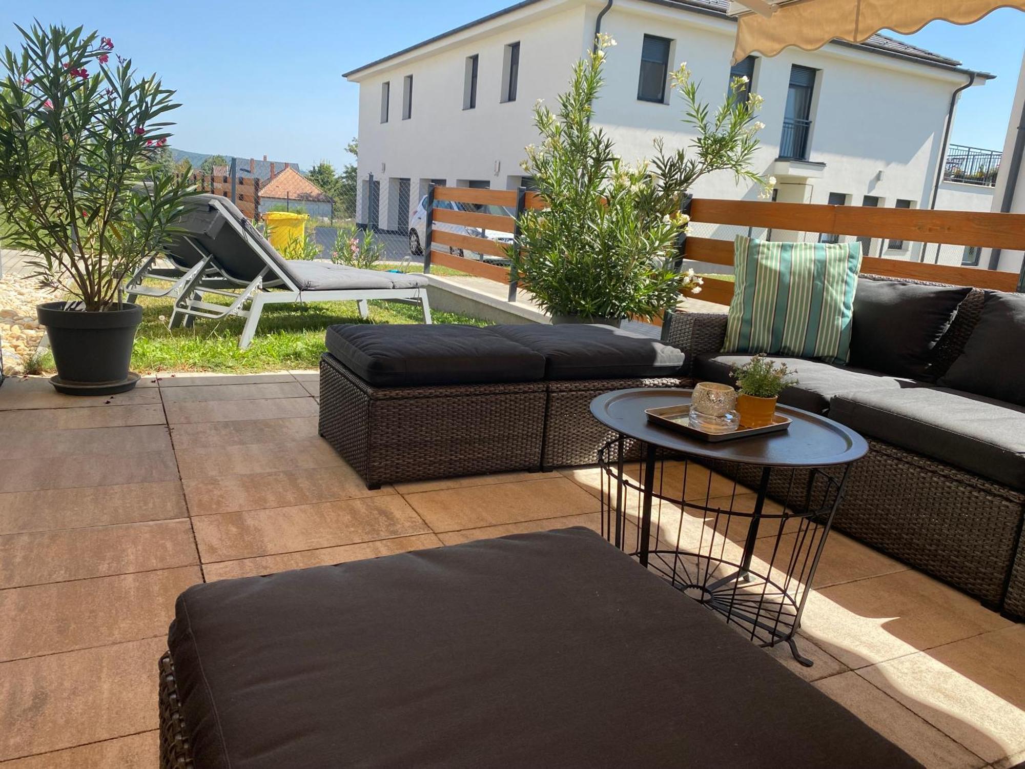 Nest2 Apartments 케츨리 외부 사진